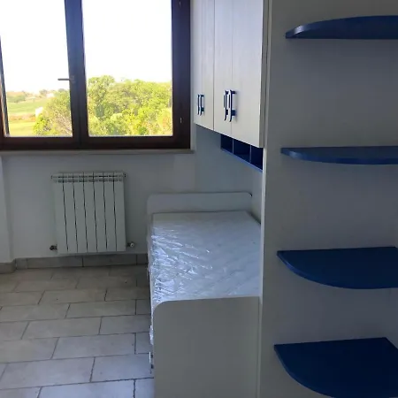 Apartament Via Alfredo Da Sirolo, Nuovo. Sirolo
