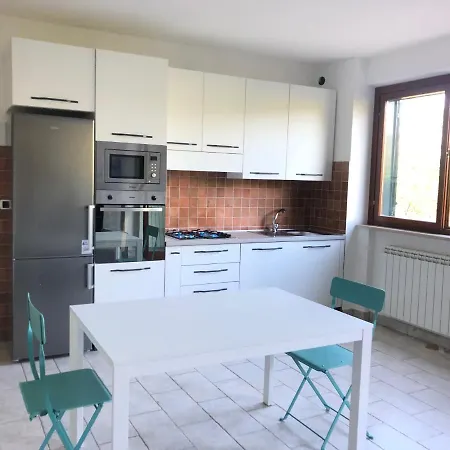 Via Alfredo Da Sirolo, Nuovo. *