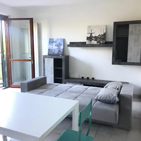 Via Alfredo Da Sirolo, Nuovo. Apartament *