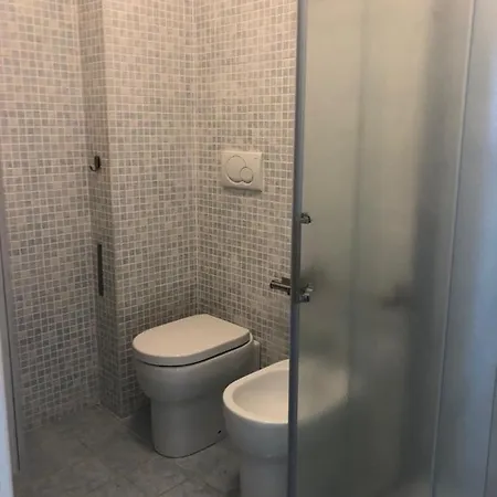 Apartament Via Alfredo Da Sirolo, Nuovo. Sirolo